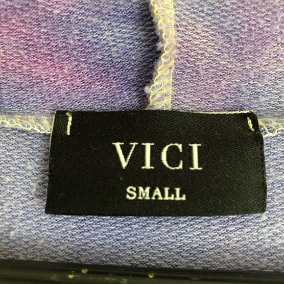 Vici tie dye sweatshirt with hoodie small - Picture 8 of 8